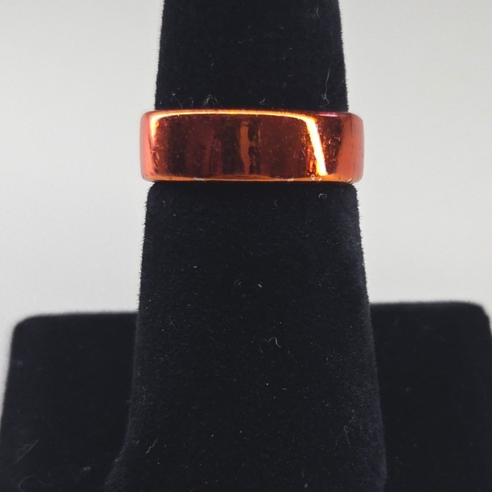 Metallic Orange Band Ring Minimalist Flat Edge Halloween Polished Size 7.5‎